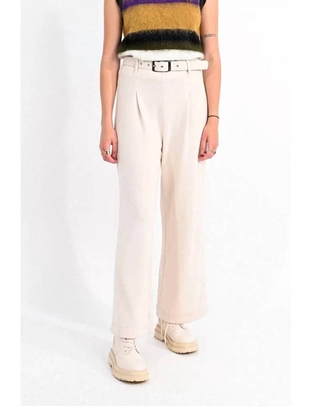 NEW LILI SIDONIO wide leg pants in cream
